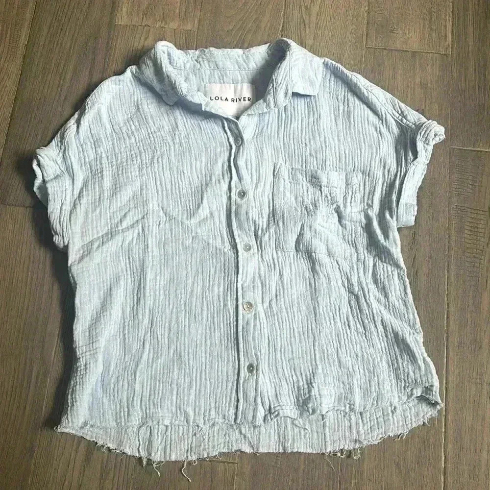 🔥Lola River🔥 | Blue super light button  up blouse